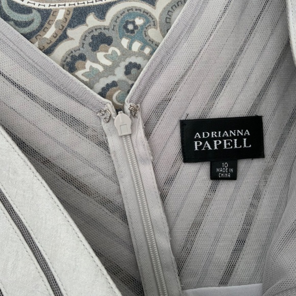 Adriana Papell size 10 silver grey dress. - Picture 3 of 4